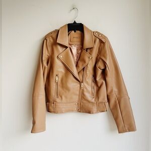 BLANKNYC Trendy Camel Faux Leather Moto Jacket with Gold Zippers Small